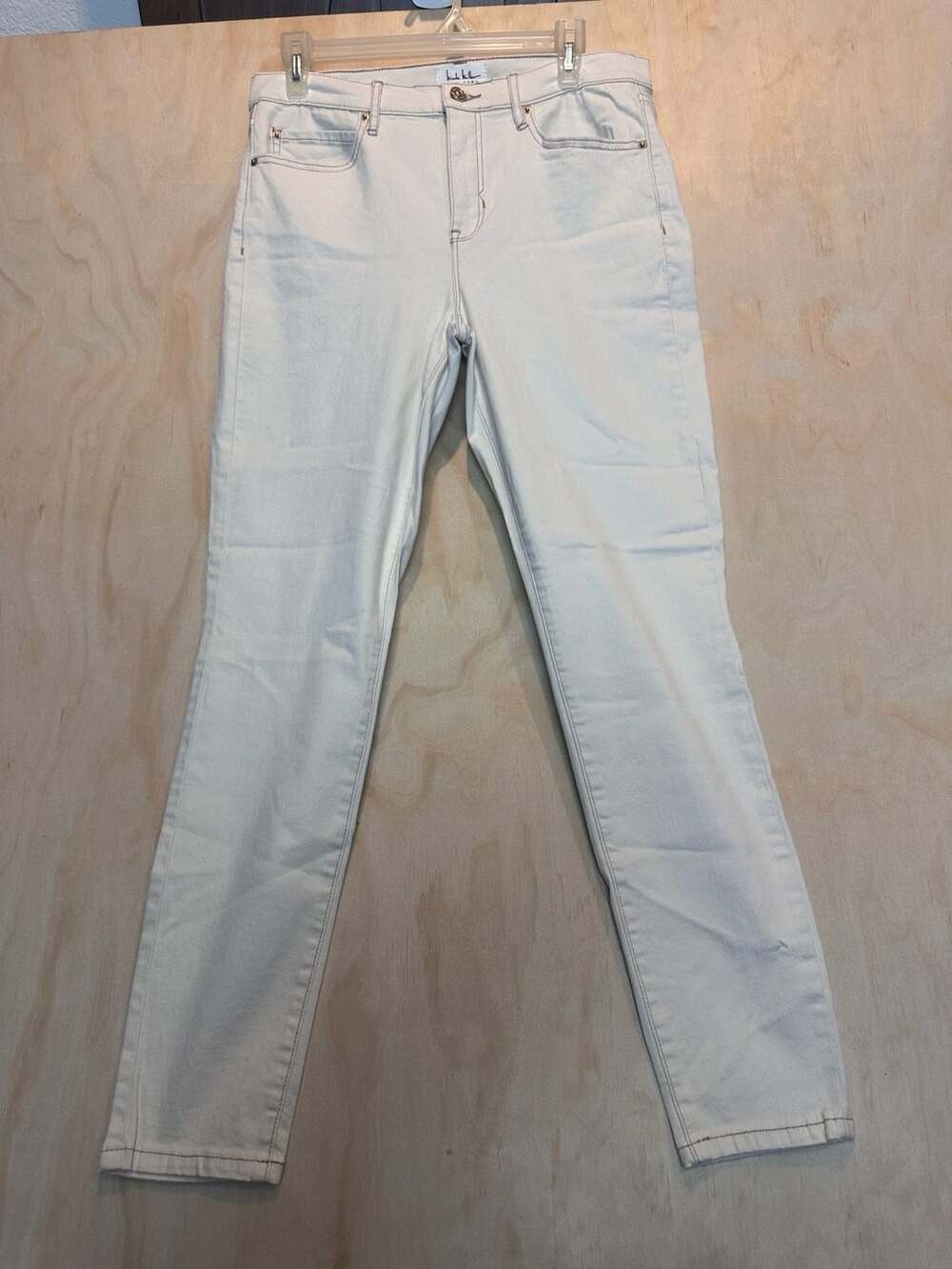 Nicole Miller New York Soho High Rise Skinny Pants Size 10 Cream